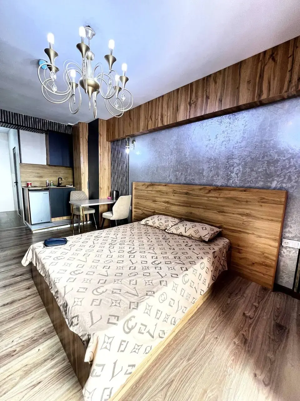 Сдаётся 1-комнатная квартира, 30 м², 13/17 этаж — Яккасарайский район