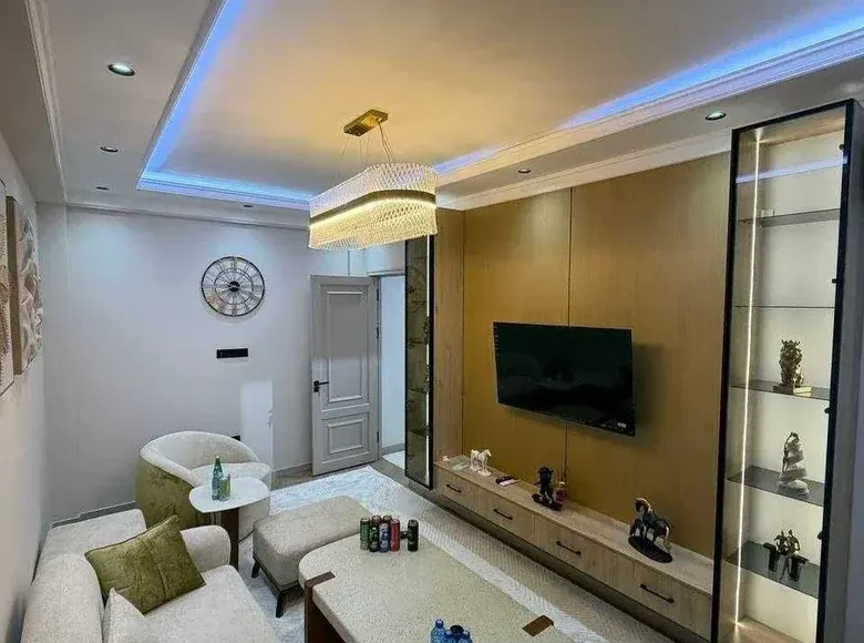 Sotiladi 2 xonali kvartira, 65 m², 4/16 qavat — Yakkasaroy tumani