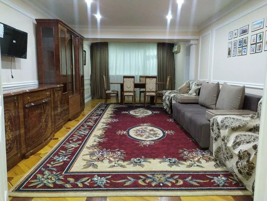 Ижарага берилади 4 хонали квартира, 120 м², 4/4 қават — Юнусобод тумани
