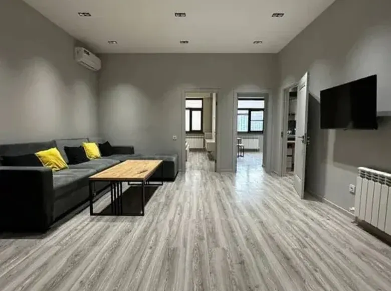Ижарага берилади 3 хонали квартира, 76 м², 8/10 қават — Мирзо Улуғбек тумани