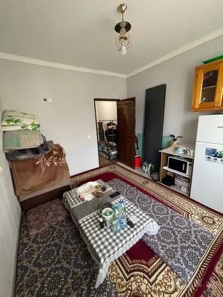 Sotiladi 1 xonali kvartira, 20 m², 4/4 qavat — Mirzo Ulugʻbek tumani