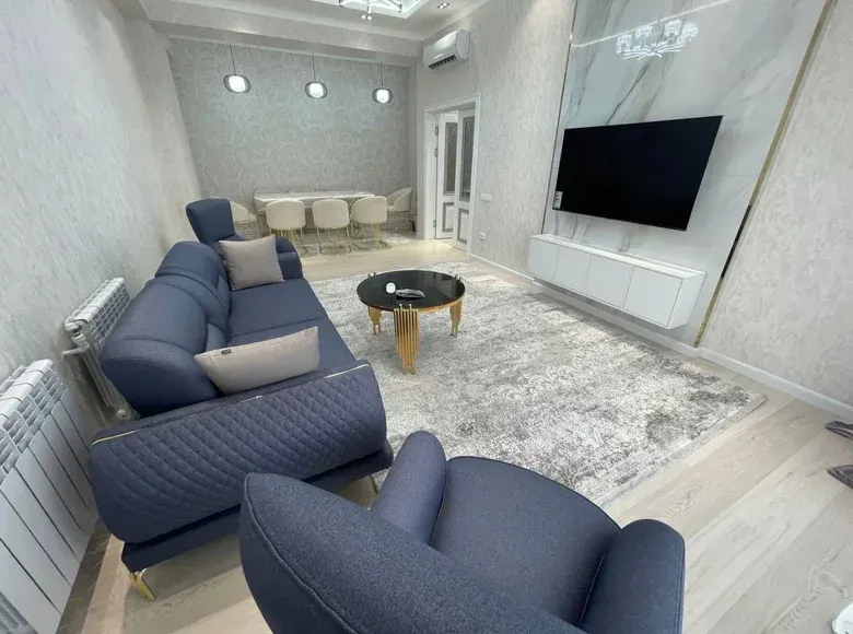 Сдаётся 2-комнатная квартира, 75 м², 4/9 этаж — Шайхантахурский район
