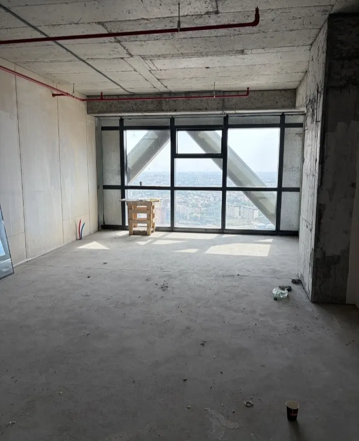 Sotiladi 2 xonali kvartira, 66 m², 42/57 qavat — Yakkasaroy tumani
