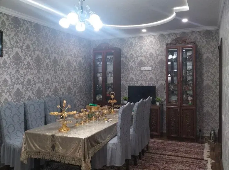 Продаётся 2-комнатная квартира, 62 м², 3/5 этаж — Самарканд