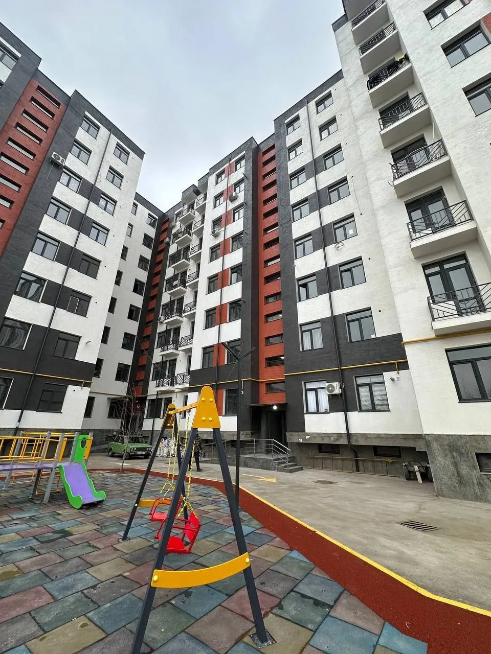 Сотилади 2 хонали квартира, 50 м², 1/8 қават — Юнусобод тумани