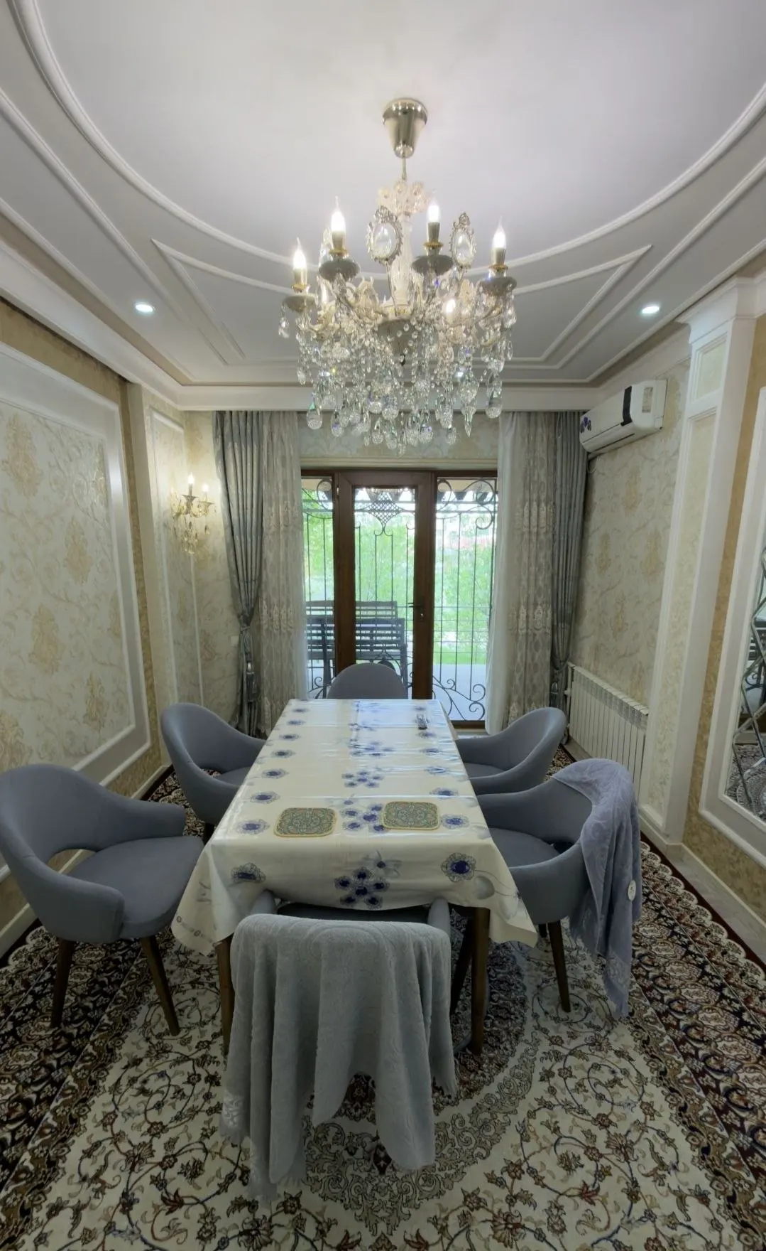 Sotiladi 3 xonali kvartira, 74 m², 1/4 qavat — Yunusobod tumani