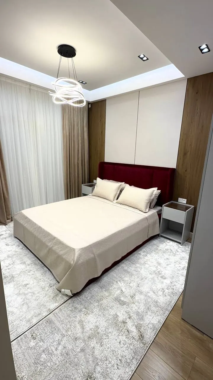Sotiladi 4 xonali kvartira, 95 m², 4/10 qavat — Yakkasaroy tumani