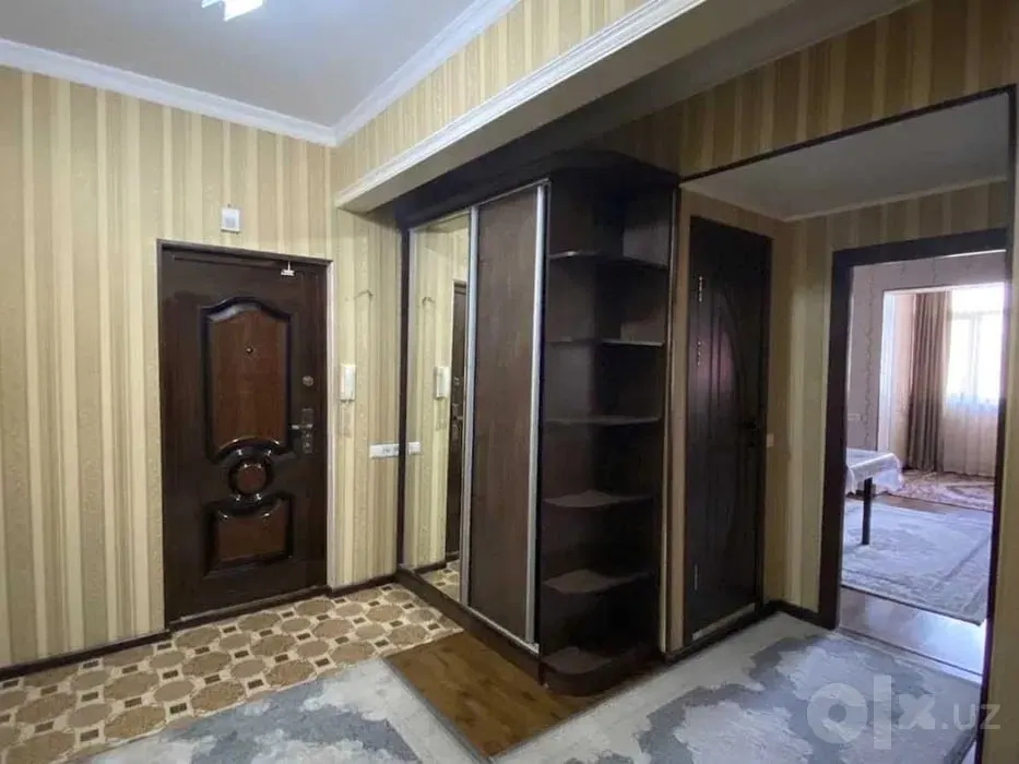 Продаётся 3-комнатная квартира, 85 м², 8/9 этаж — Сергелийский район