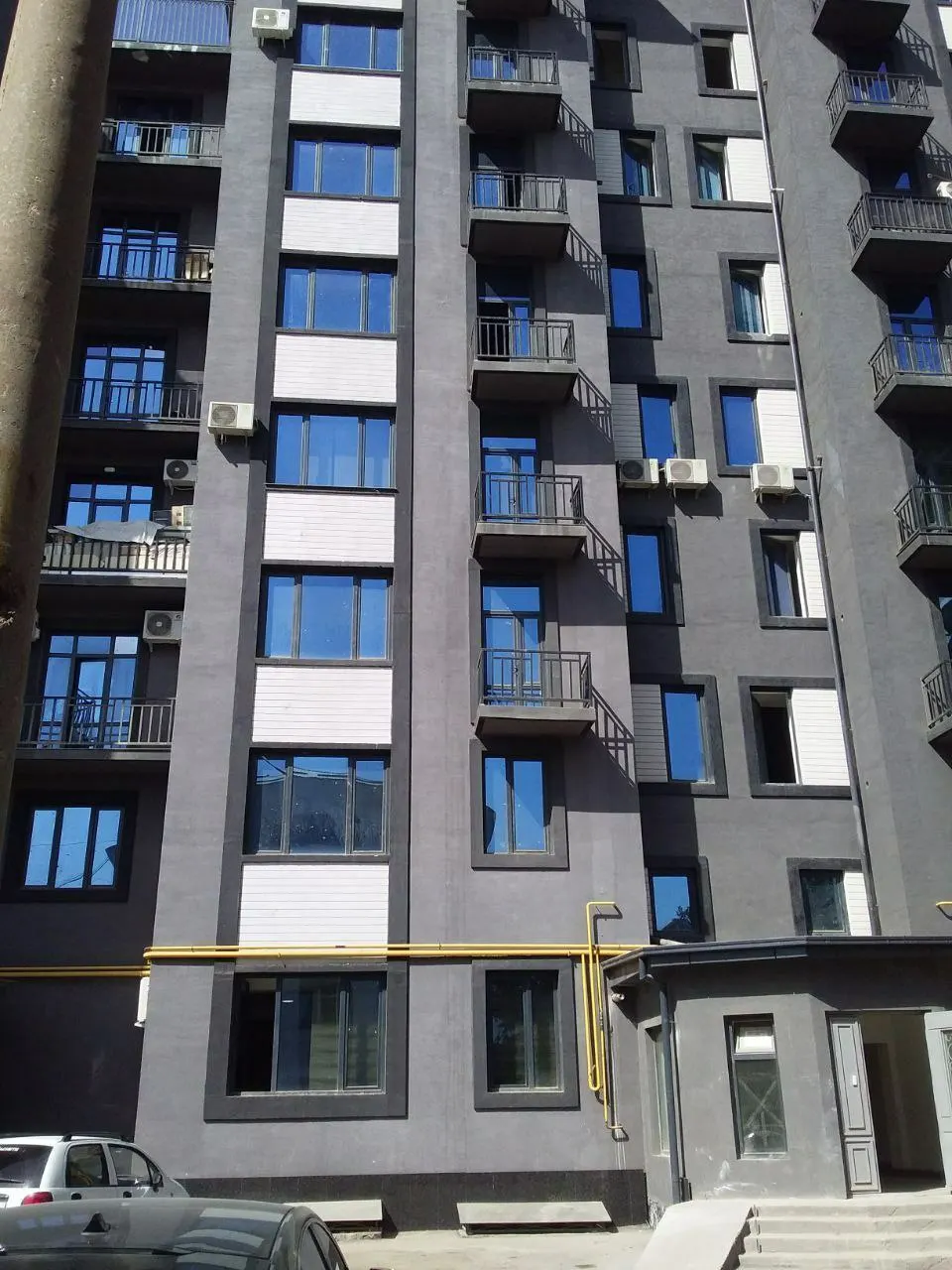 Сотилади 3 хонали квартира, 101 м², 3/9 қават — Олмазор тумани