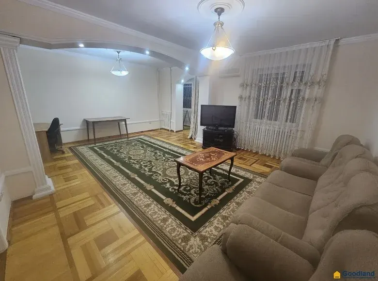 Продаётся 3-комнатная квартира, 80 м², 2/4 этаж — Мирабадский район