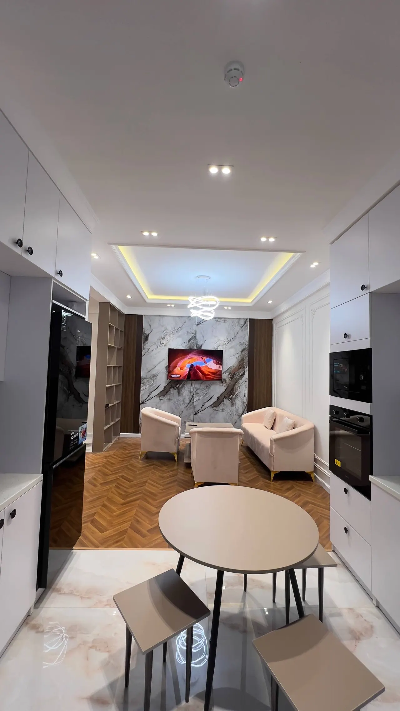 Продаётся 3-комнатная квартира, 72 м², 7/15 этаж — Алмазарский район