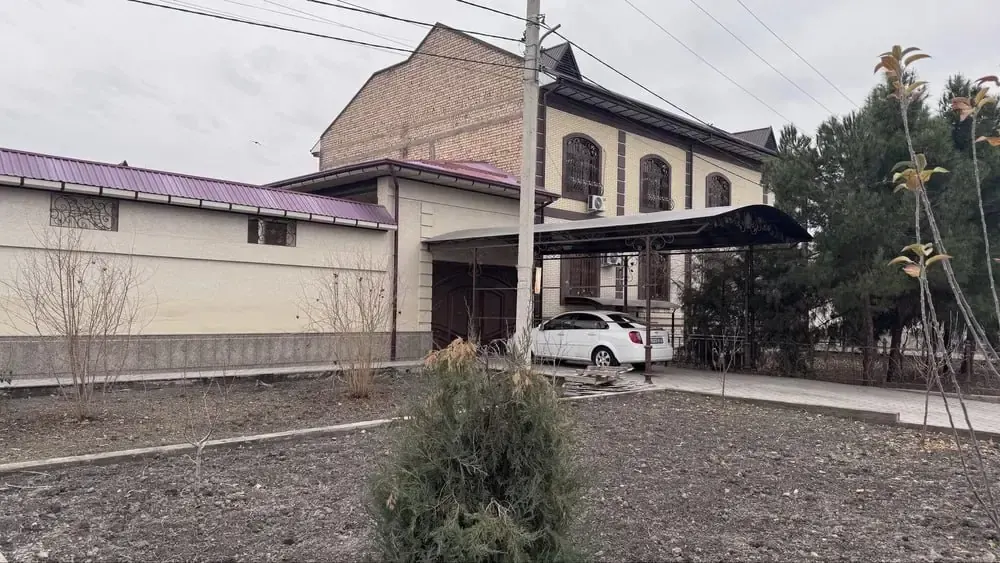 Ijaraga beriladi 7 xonali hovli uy, 6 sotix, 2 qavatli — Sergeli tumani