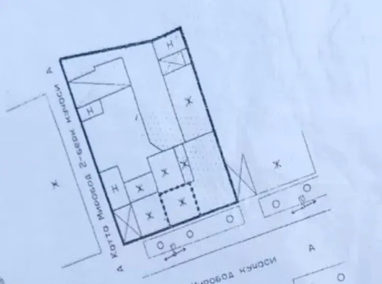 Sotiladi 6 xonali hovli uy, 200 m² — Yakkasaroy tumani