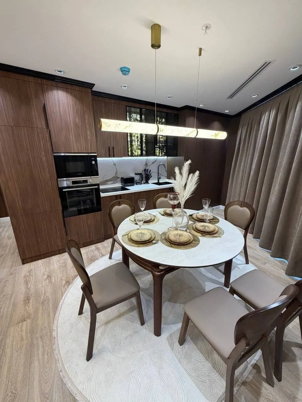 Sotiladi 2 xonali kvartira, 60 m², 23/48 qavat — Yakkasaroy tumani