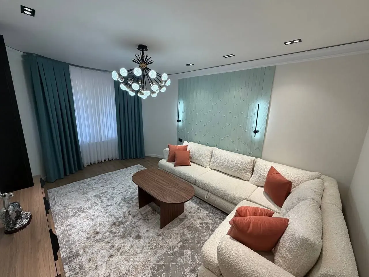 Ijaraga beriladi 3 xonali kvartira, 77 m², 1/16 qavat — Yakkasaroy tumani