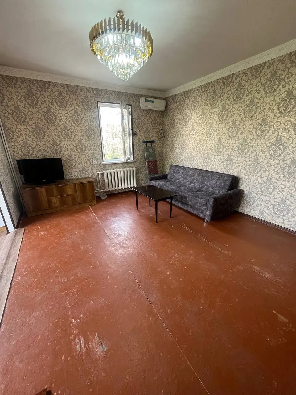 Сдаётся 1-комнатная квартира, 42 м², 3/4 этаж — Юнусабадский район