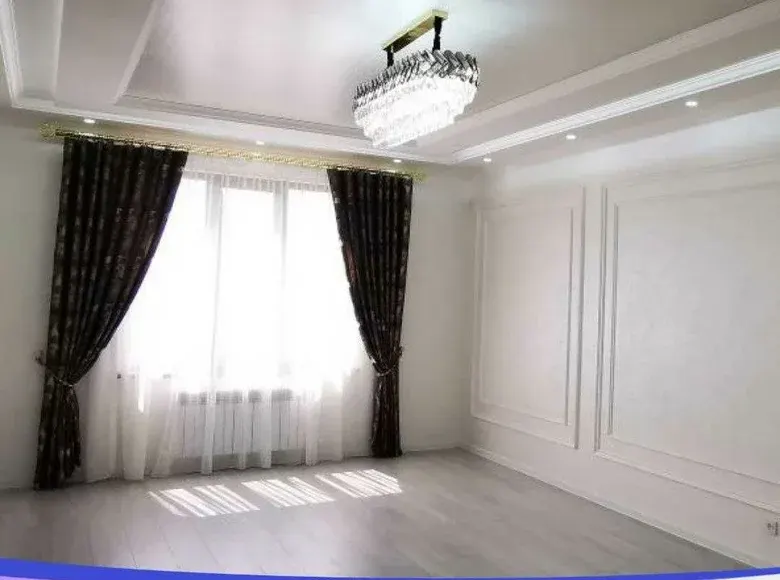 Сотилади 3 хонали квартира, 101 м², 7/9 қават — Самарқанд шаҳри