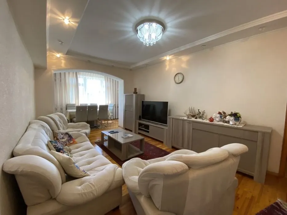 Ijaraga beriladi 4 xonali kvartira, 85 m², 4/4 qavat — Mirzo Ulugʻbek tumani
