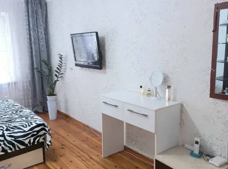 Продаётся 3-комнатная квартира, 68 м², 4/4 этаж — Мирзо-Улугбекский район