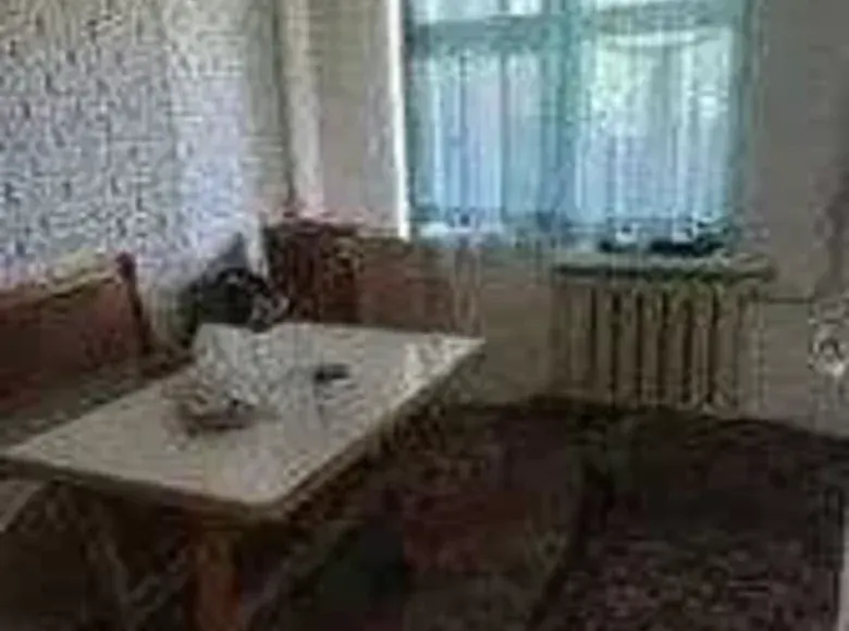 Продаётся 1-комнатная квартира, 30 м², 3/4 этаж — Мирзо-Улугбекский район