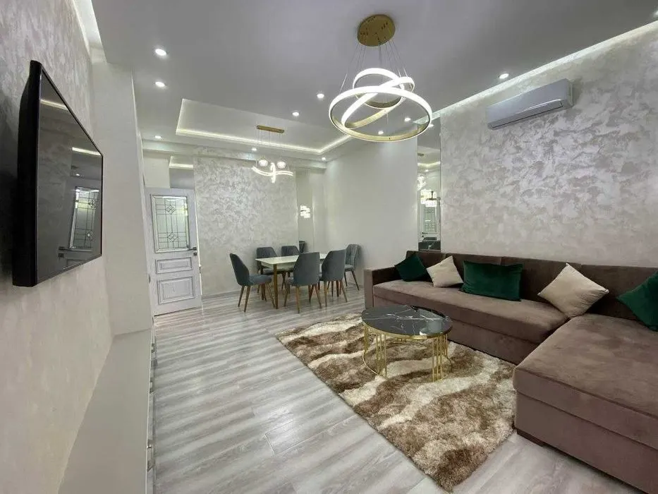 Ijaraga beriladi 3 xonali kvartira, 91 m², 7/8 qavat — Yakkasaroy tumani