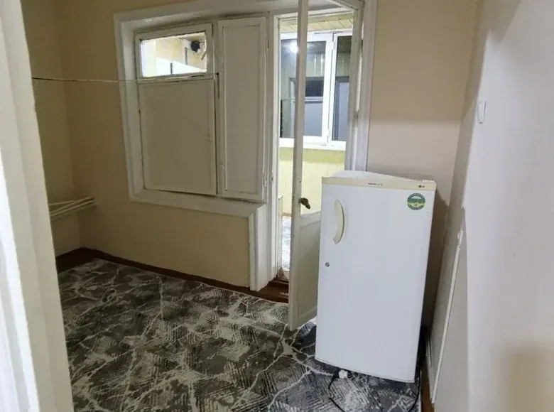 Ижарага берилади 1 хонали квартира, 10 м², 4/4 қават — Гулистон шаҳри