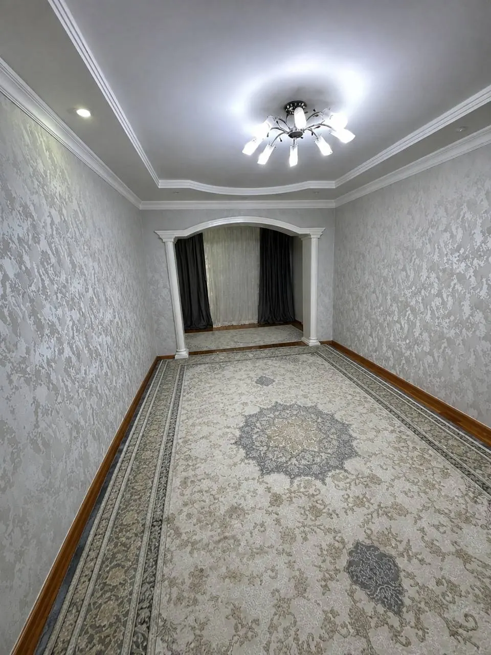 Сотилади 3 хонали квартира, 70 м², 4/4 қават — Мирзо Улуғбек тумани
