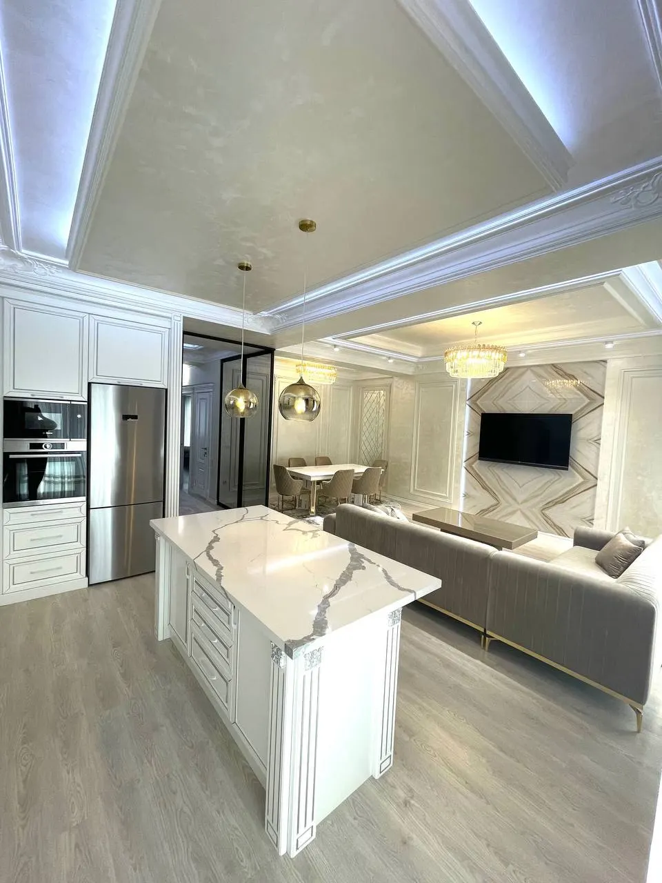Сдаётся 3-комнатная квартира, 130 м², 4/8 этаж — Шайхантахурский район