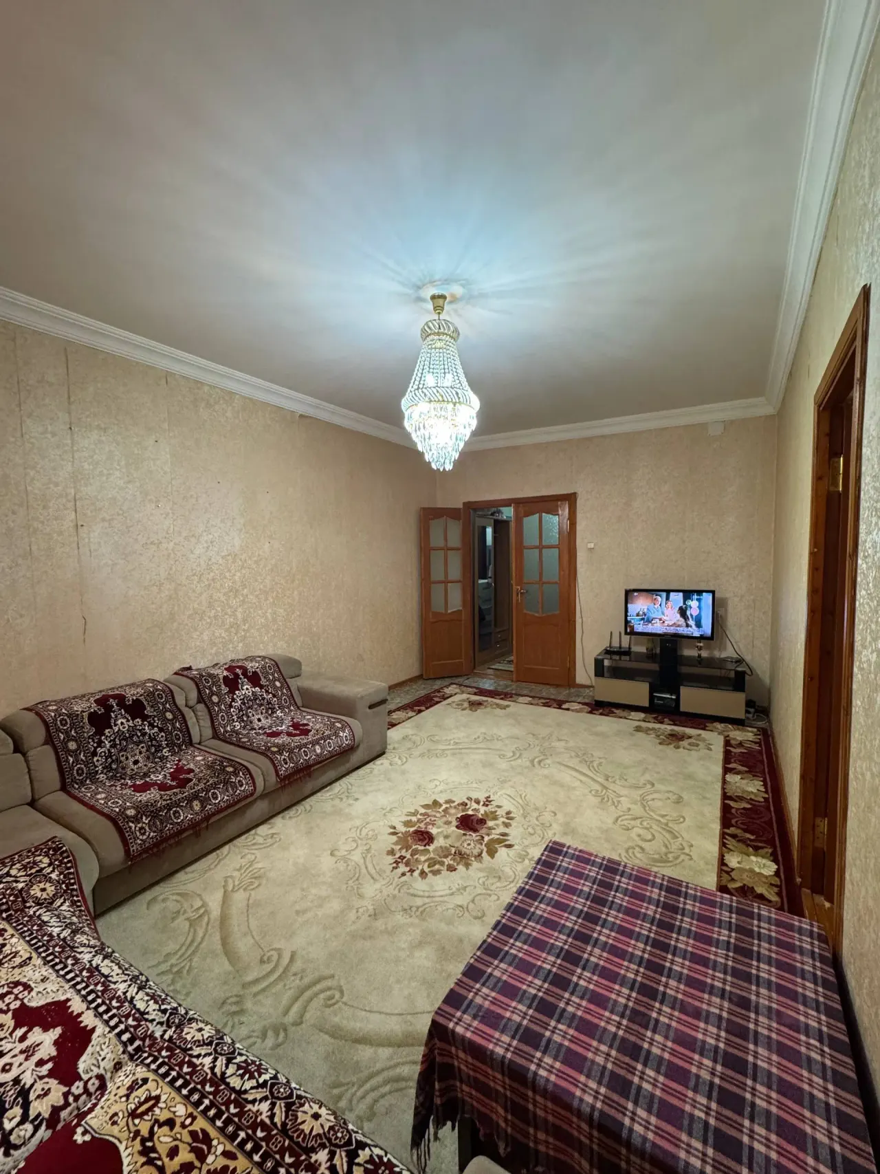 Продаётся 3-комнатная квартира, 70 м², 2/4 этаж — Алмазарский район