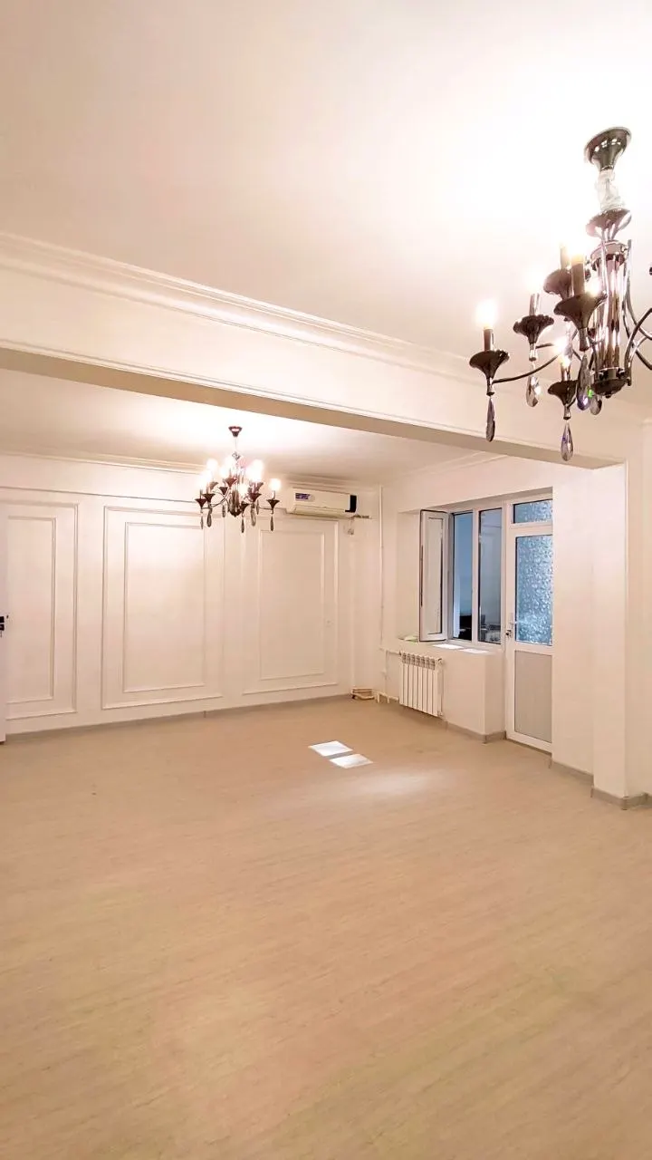 Сотилади 3 хонали квартира, 67 м², 1/5 қават — Олмазор тумани