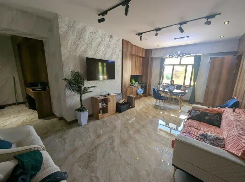 Sotiladi 2 xonali kvartira, 62 m², 5/8 qavat — Yakkasaroy tumani