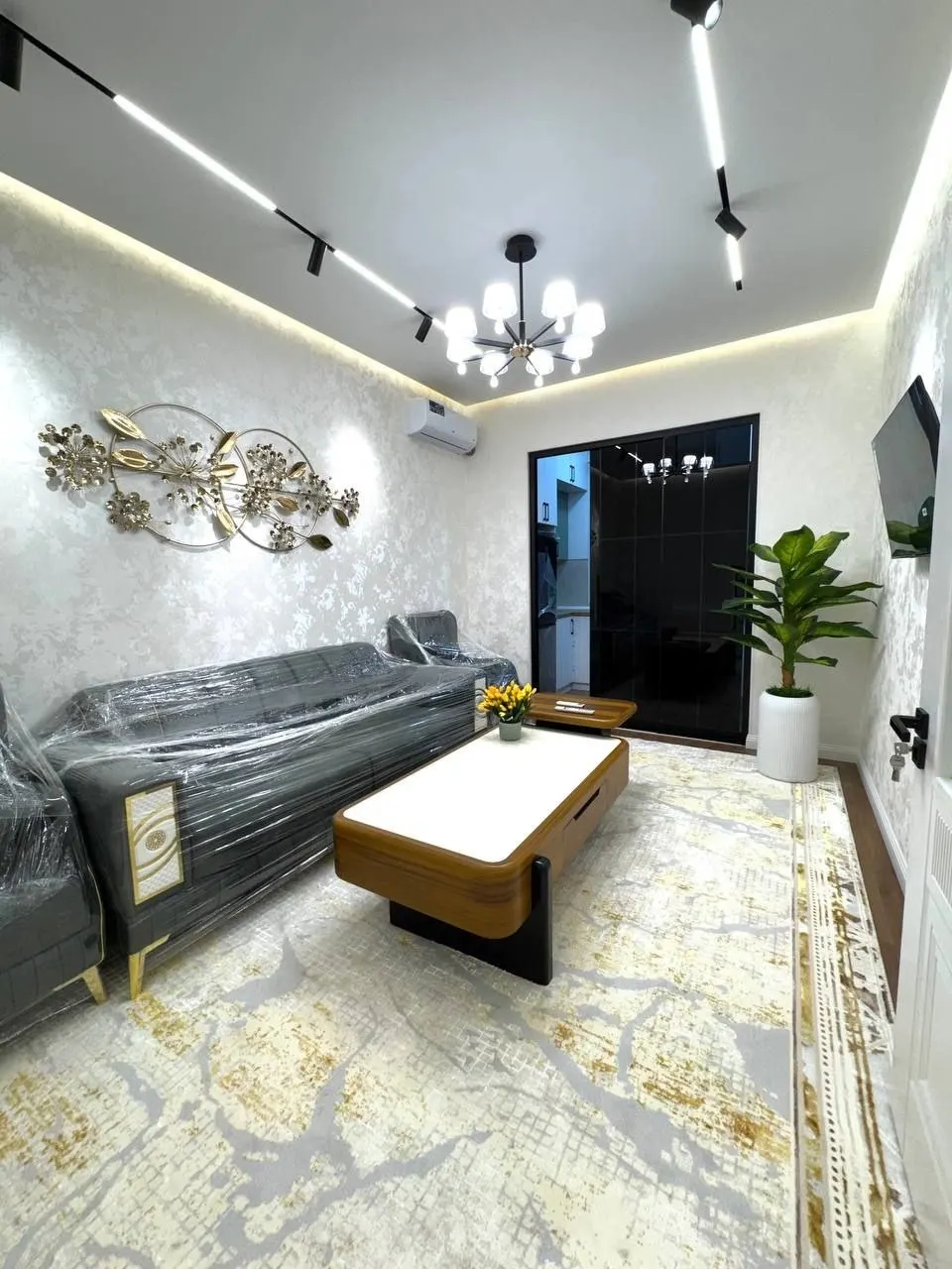 Sotiladi 3 xonali kvartira, 112 m², 1/9 qavat — Chilonzor tumani