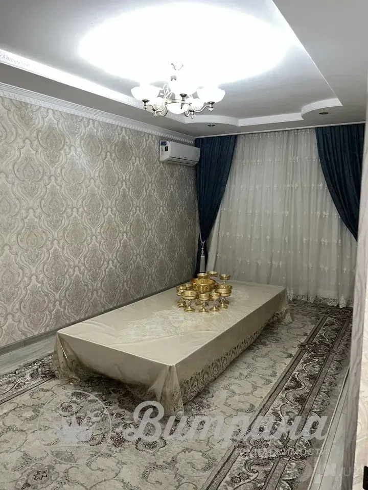 Сотилади 3 хонали квартира, 70 м², 2/4 қават — Миробод тумани