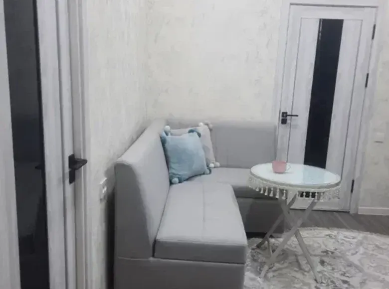 Sotiladi 1 xonali kvartira, 33 m², 1/4 qavat — Mirobod tumani