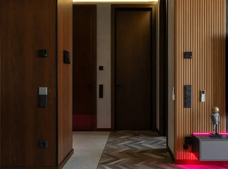 Sotiladi 3 xonali kvartira, 80 m², 12/15 qavat — Yashnobod tumani