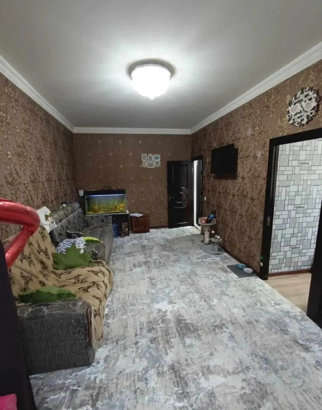 Sotiladi 2 xonali kvartira, 50 m², 1/5 qavat — Yashnobod tumani