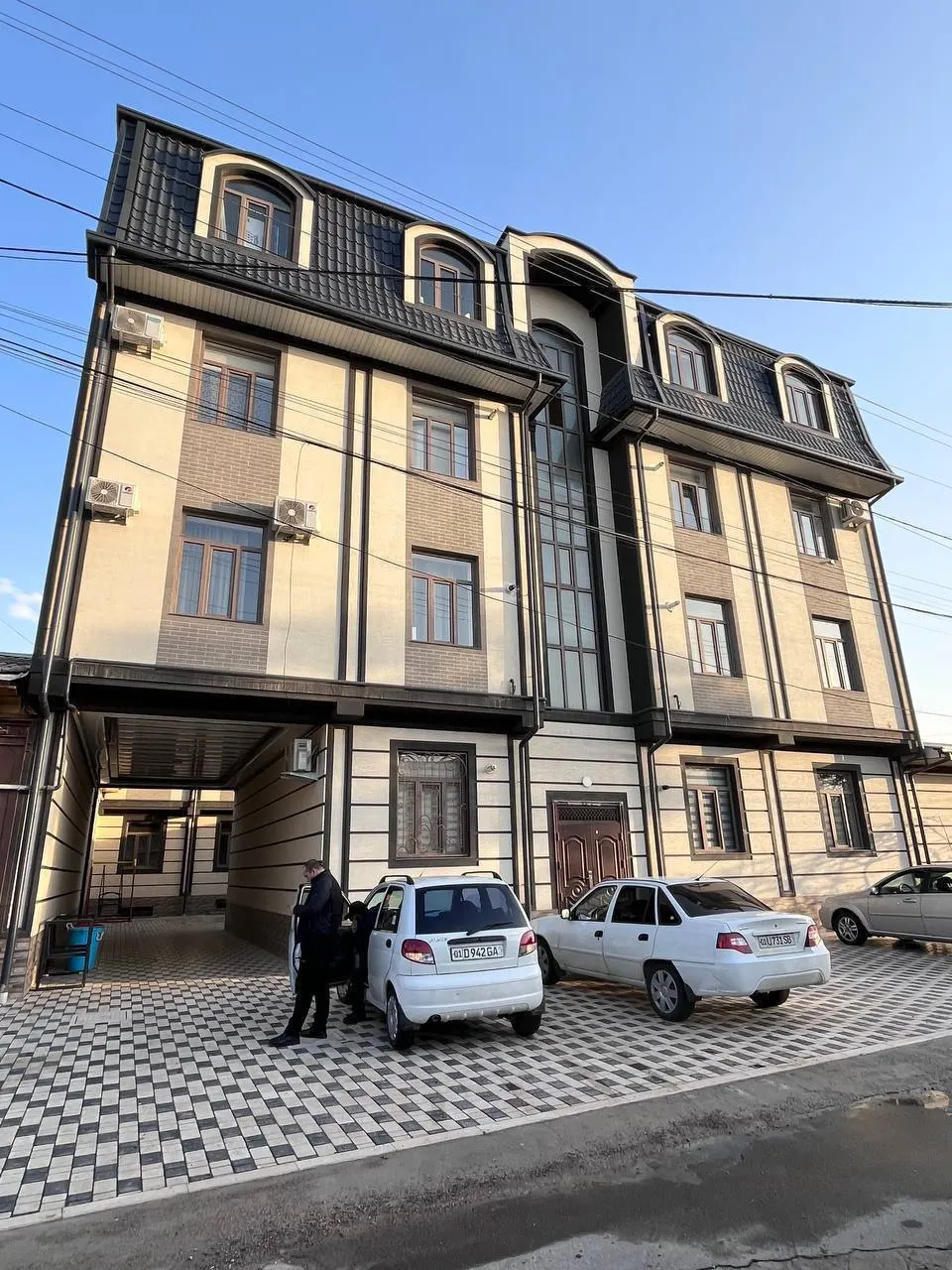 Сдаётся 1-комнатная квартира, 40 м², 1/5 этаж — Яккасарайский район