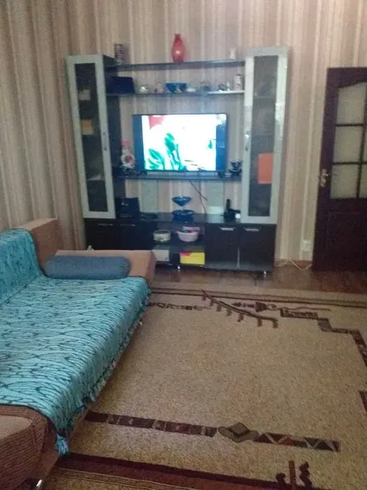 Сдаётся 2-комнатная квартира, 50 м², 2/4 этаж — Чиланзарский район