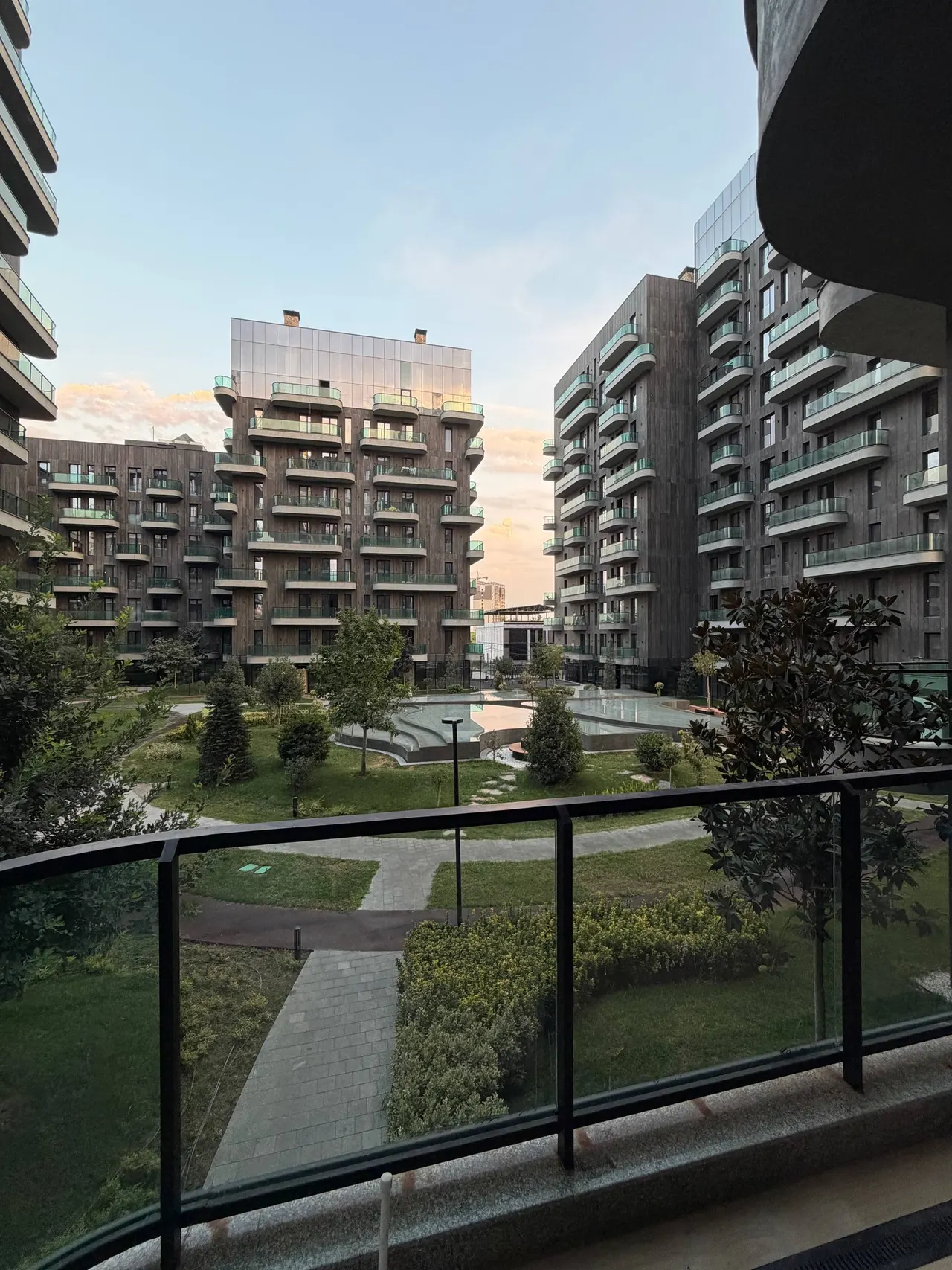 Сотилади 3 хонали квартира, 100 м², 2/12 қават — Миробод тумани