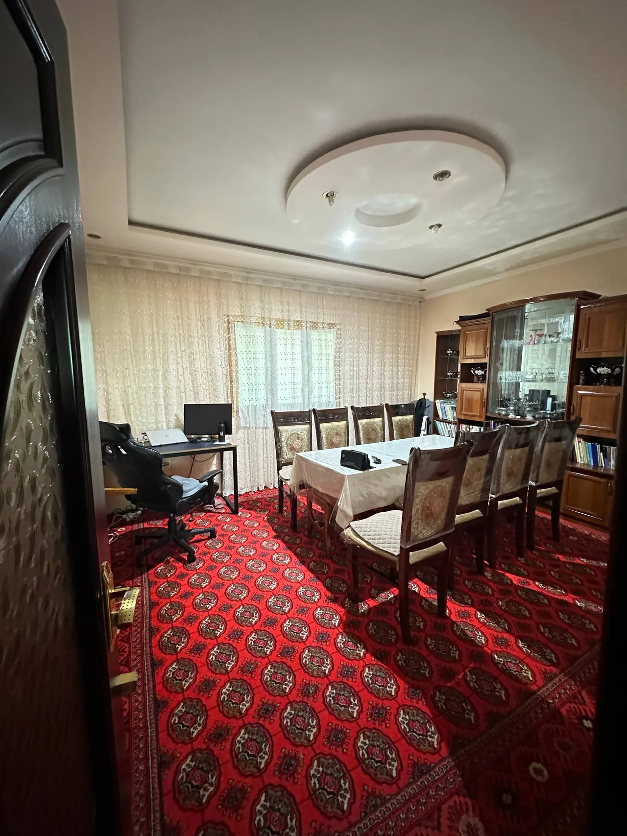 Продаётся 9-комнатная квартира, 72 м², 9/9 этаж — Сергелийский район