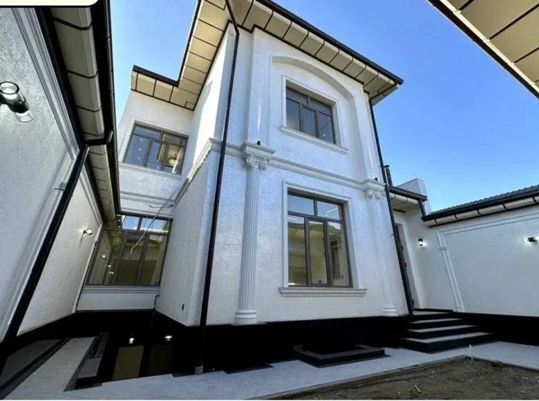 Sotiladi 6 xonali hovli uy, 2.5 sotix, 400 m² — Yunusobod tumani
