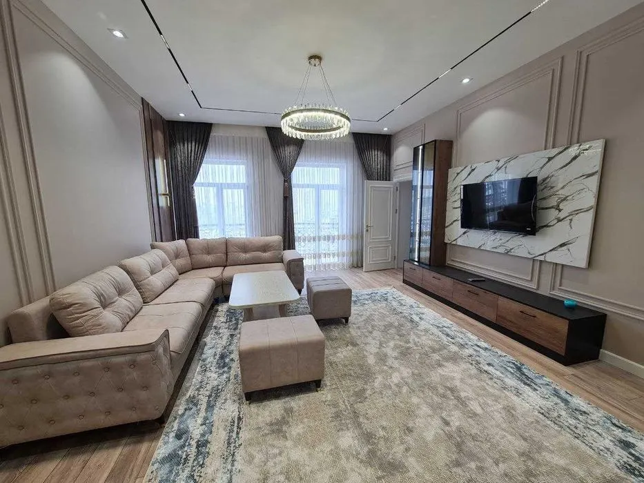 Сдаётся 2-комнатная квартира, 65 м², 7/12 этаж — Яккасарайский район