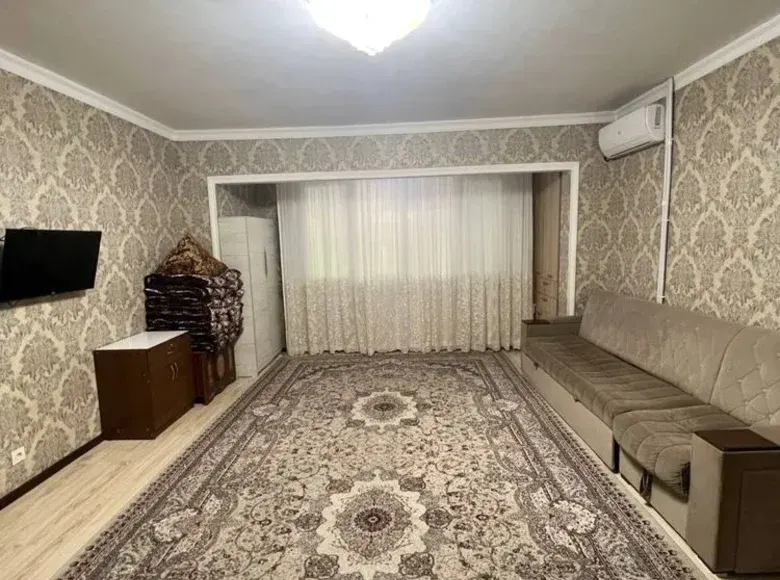 Сотилади 4 хонали квартира, 80 м², 1/4 қават — Юнусобод тумани