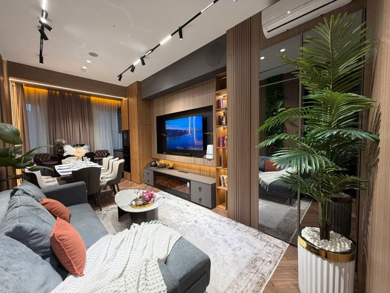 Сотилади 3 хонали квартира, 75 м², 2/12 қават — Юнусобод тумани