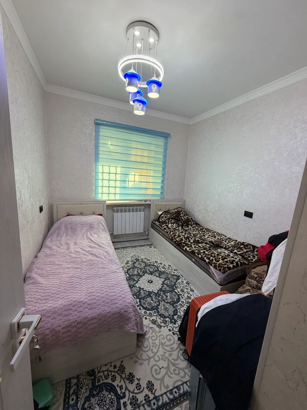 Sotiladi 3 xonali kvartira, 57 m², 7/7 qavat — Yangihayot tumani