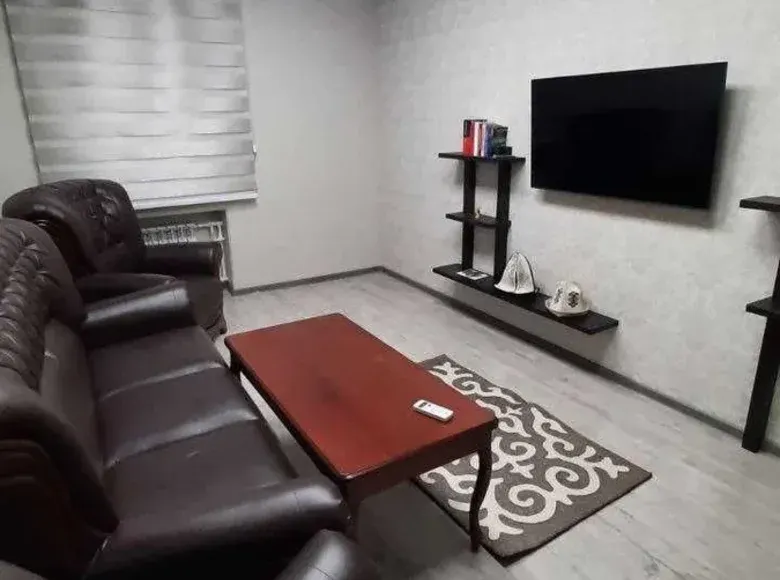 Ижарага берилади 2 хонали квартира, 55 м², 4/4 қават — Мирзо Улуғбек тумани