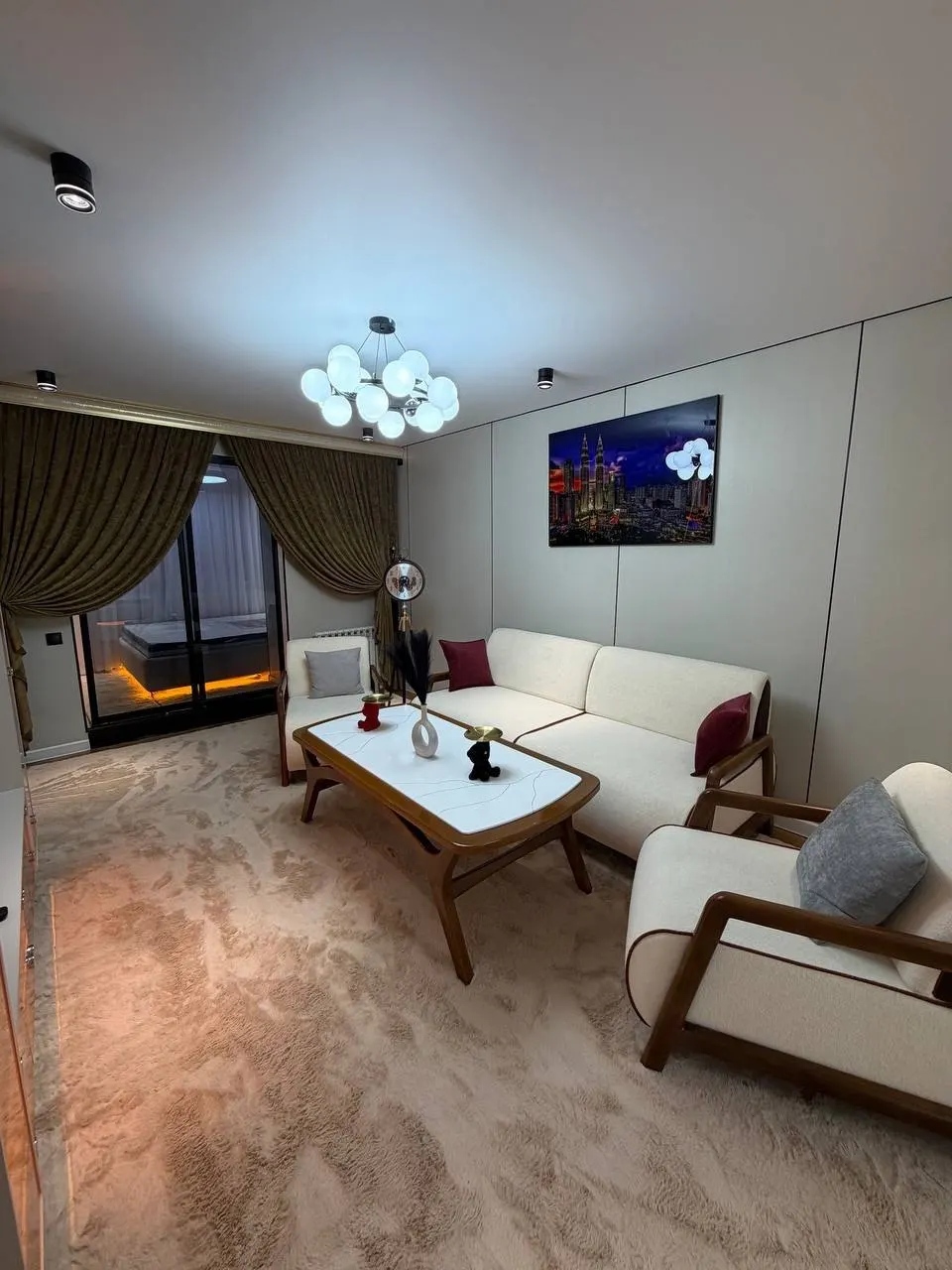 Sotiladi 2 xonali kvartira, 54 m², 1/4 qavat — Chilonzor tumani