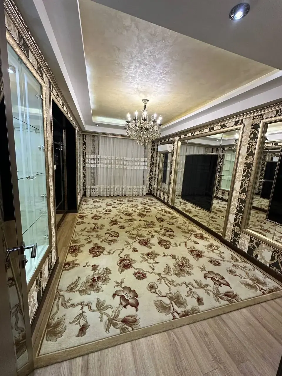 Ижарага берилади 4 хонали квартира, 125 м², 4/5 қават — Шайхонтоҳур тумани