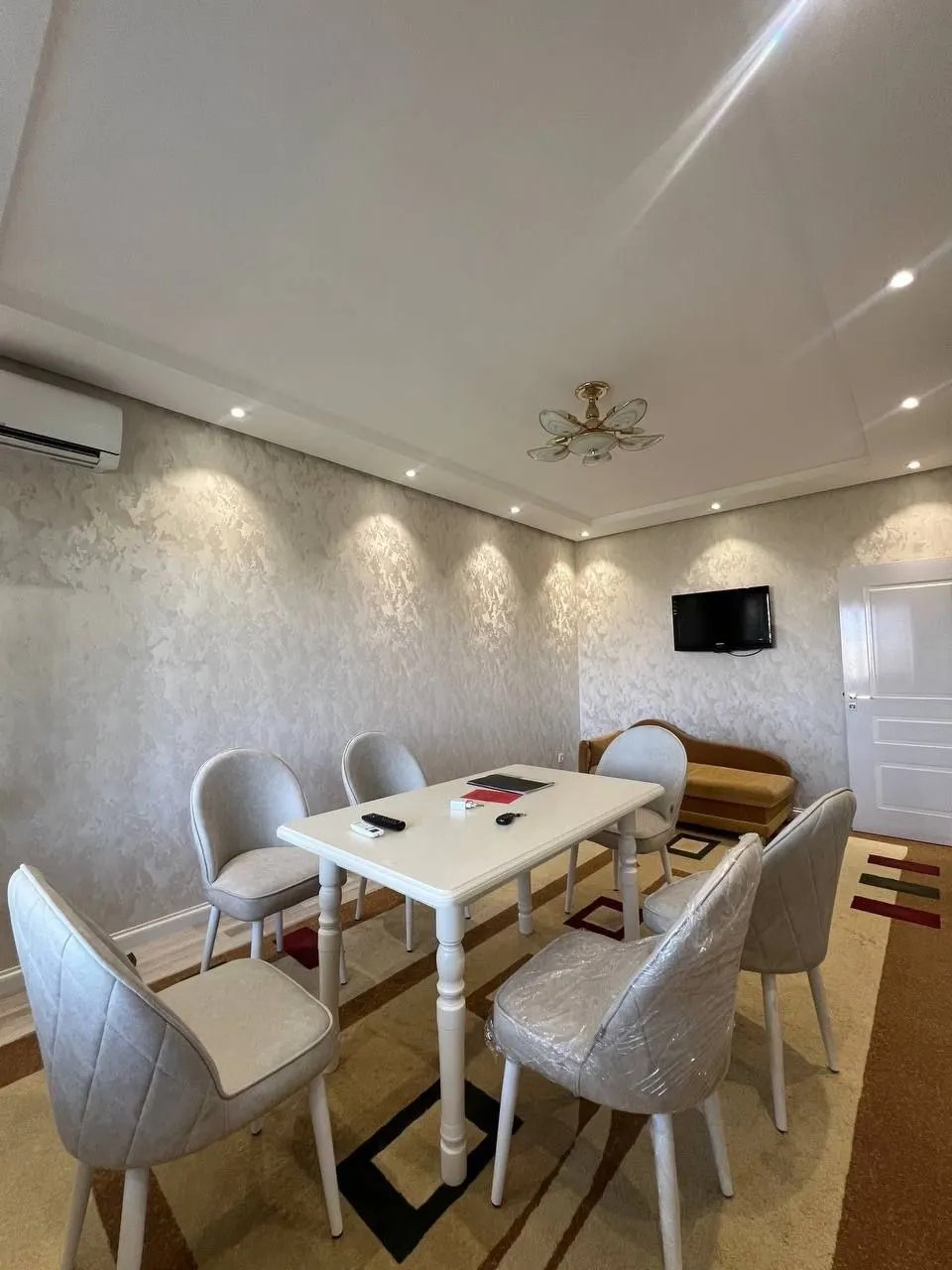 Sotiladi 2 xonali kvartira, 58 m², 3/5 qavat — Yunusobod tumani