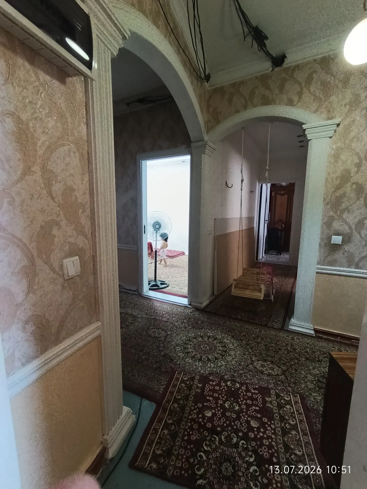 Продаётся 4-комнатная квартира, 96 м², 2/5 этаж — Чиланзарский район